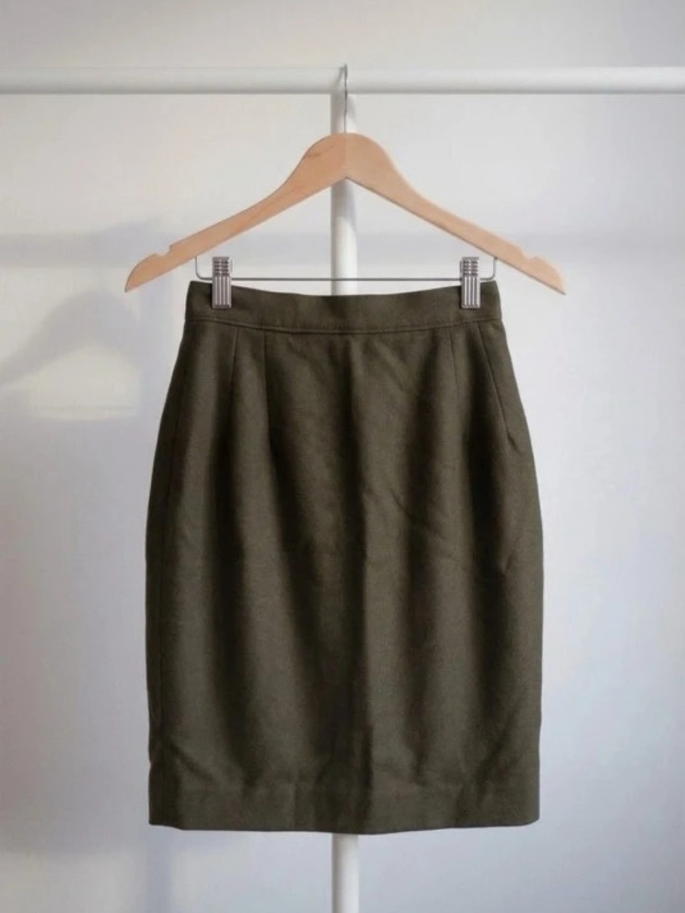 Tailored Olive Green Women's Pencil Skirt